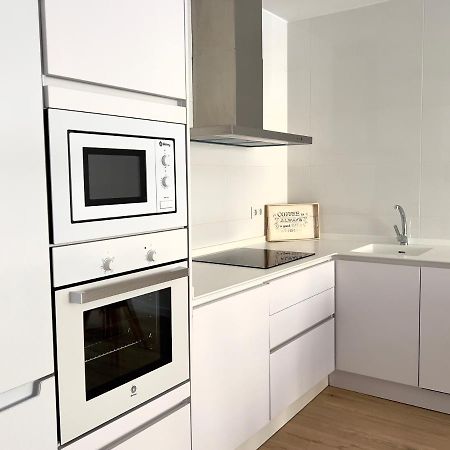 Housing Leon Ana Mogas Con Garaje Apartment Exterior photo